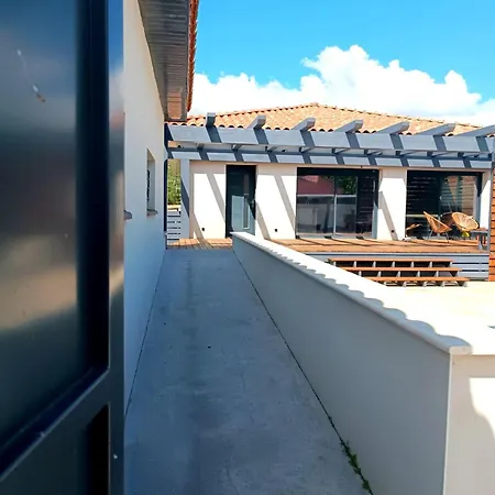 فيلة Moderne Avec Piscine Proche Narbonne Sallèles-dʼAude